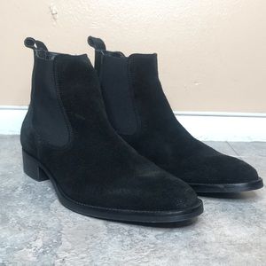 Aldo Chelsea Boot Black Suede USED ONCE